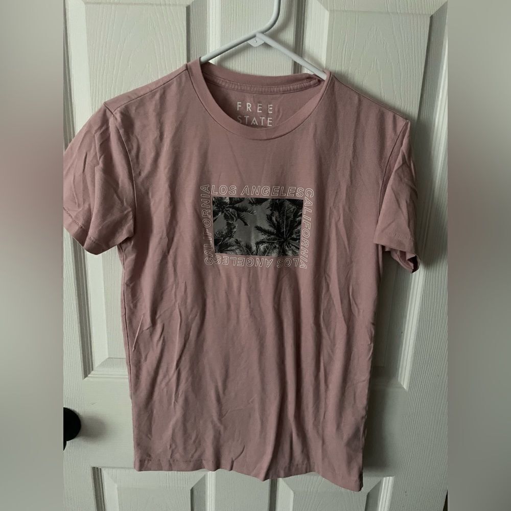 Free State Los Angeles CA pink shirt sleeve tee shirt